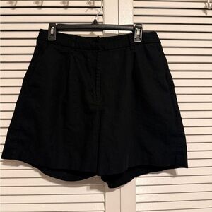 Classic Black Linen Women's Shorts